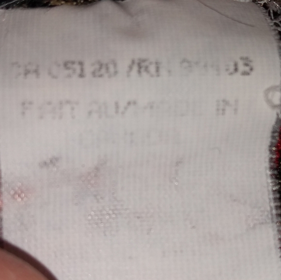 Papillon Blanc Red Black & Gold Fitted Sleeveless Shirt, 15 inches PTP - Picture 12 of 13